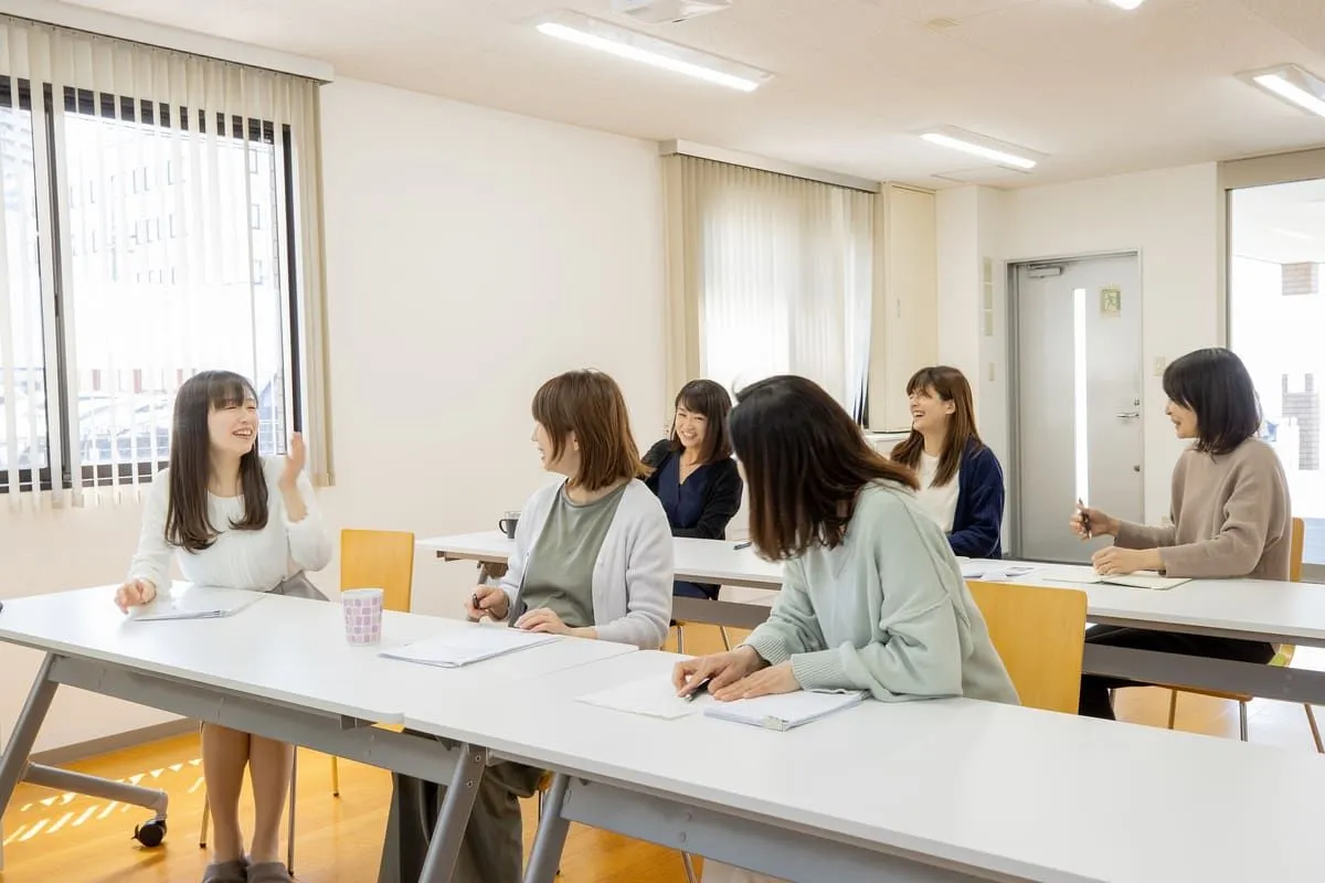 明るい部屋でお昼休憩